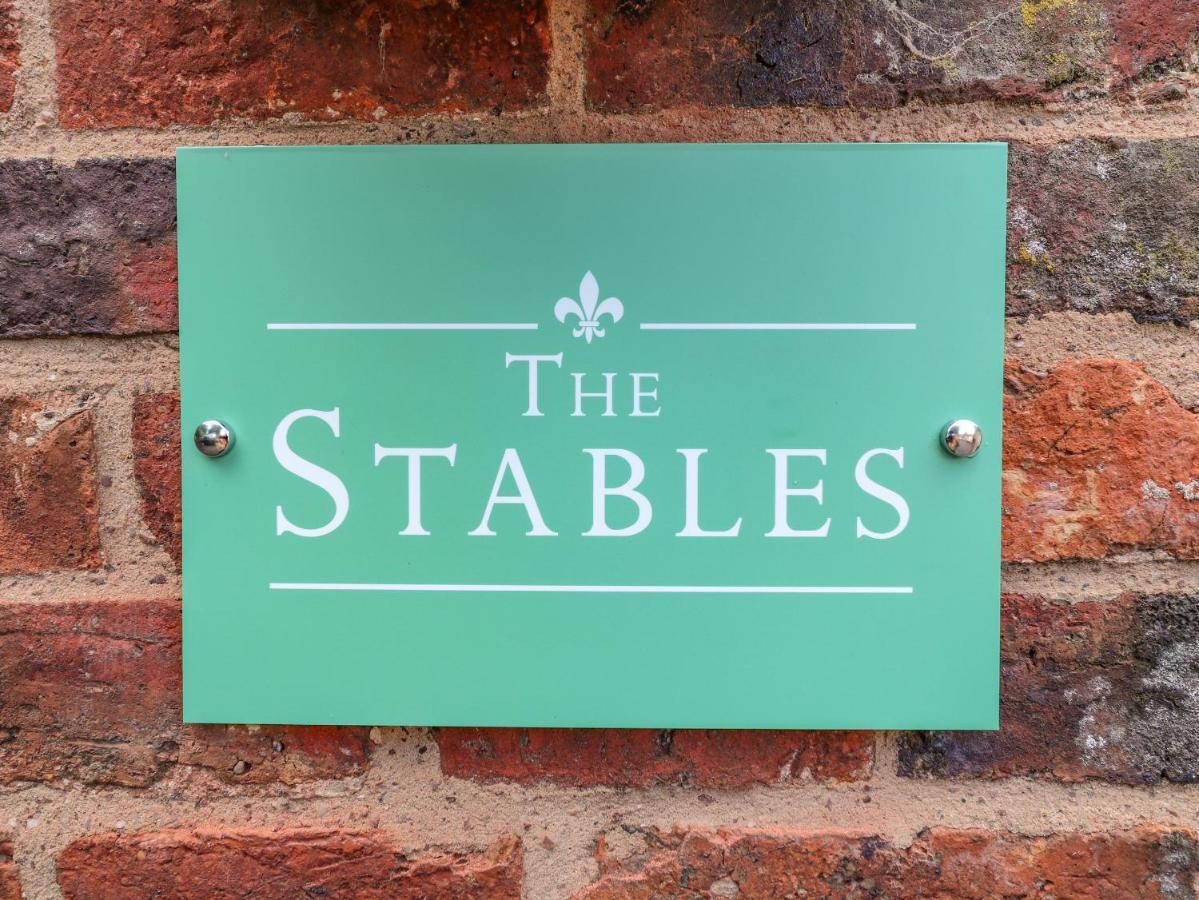 Whiston The Stables别墅 外观 照片